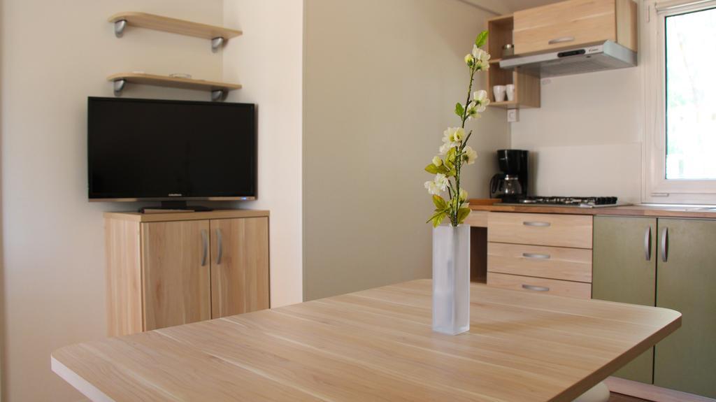 Mobile Homes Holiday Dream Baska Voda Room photo